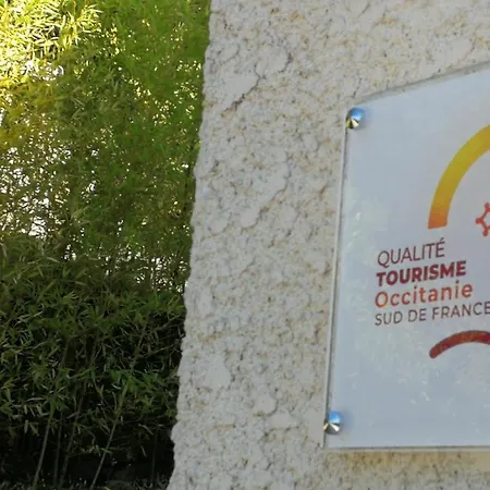 Bed & Breakfast Escandorgue 3*
